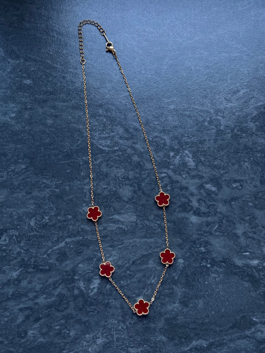 Collier Fleurs Élégance – Acier Inoxydable