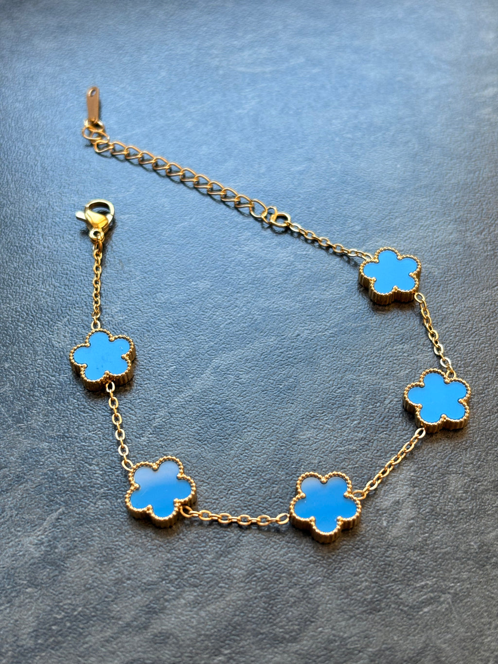 Bracelet Fleurs Délicates – Acier Inoxydable