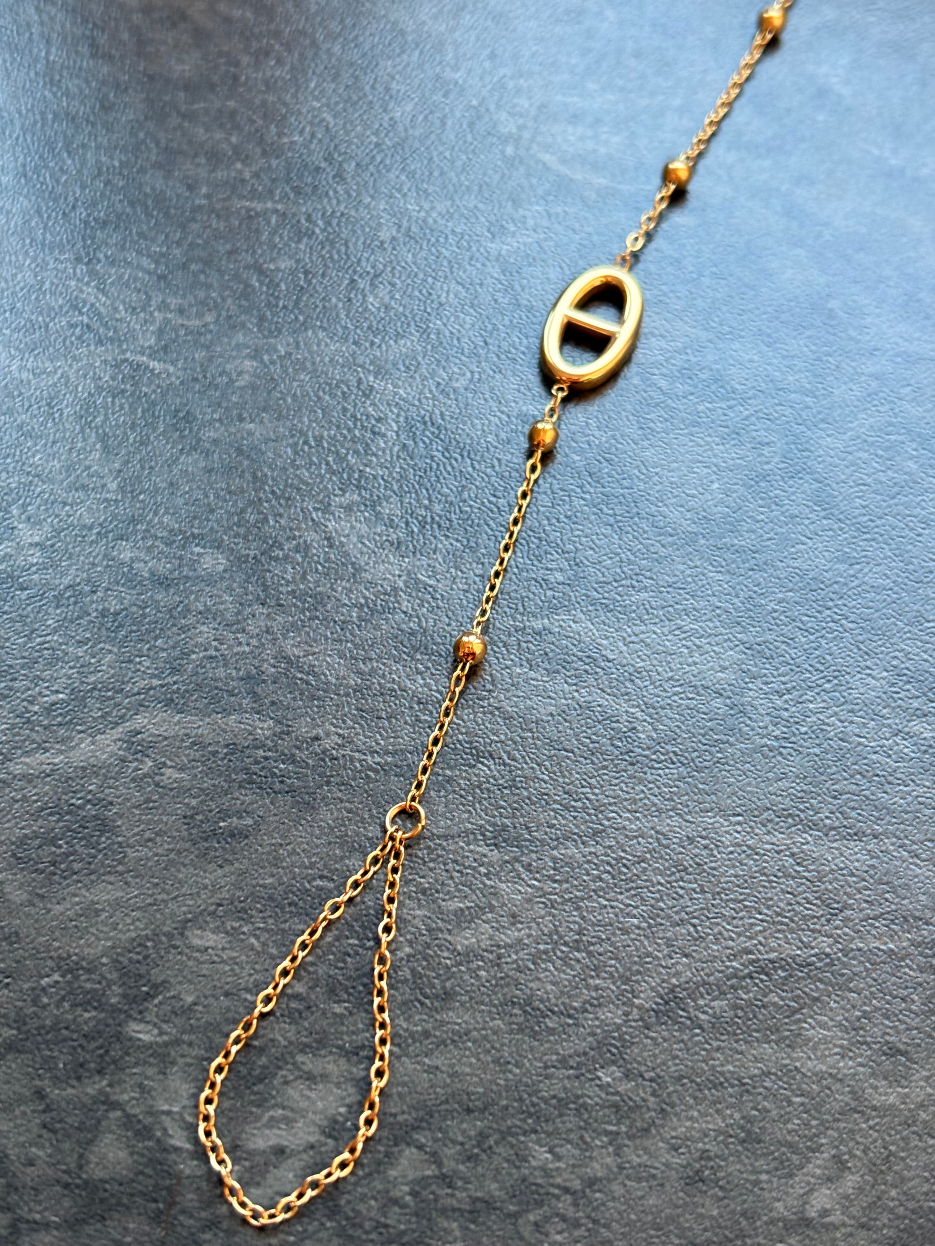 Bracelet-Bague Doré avec Motif Intégré – Style Moderne et Ajustable