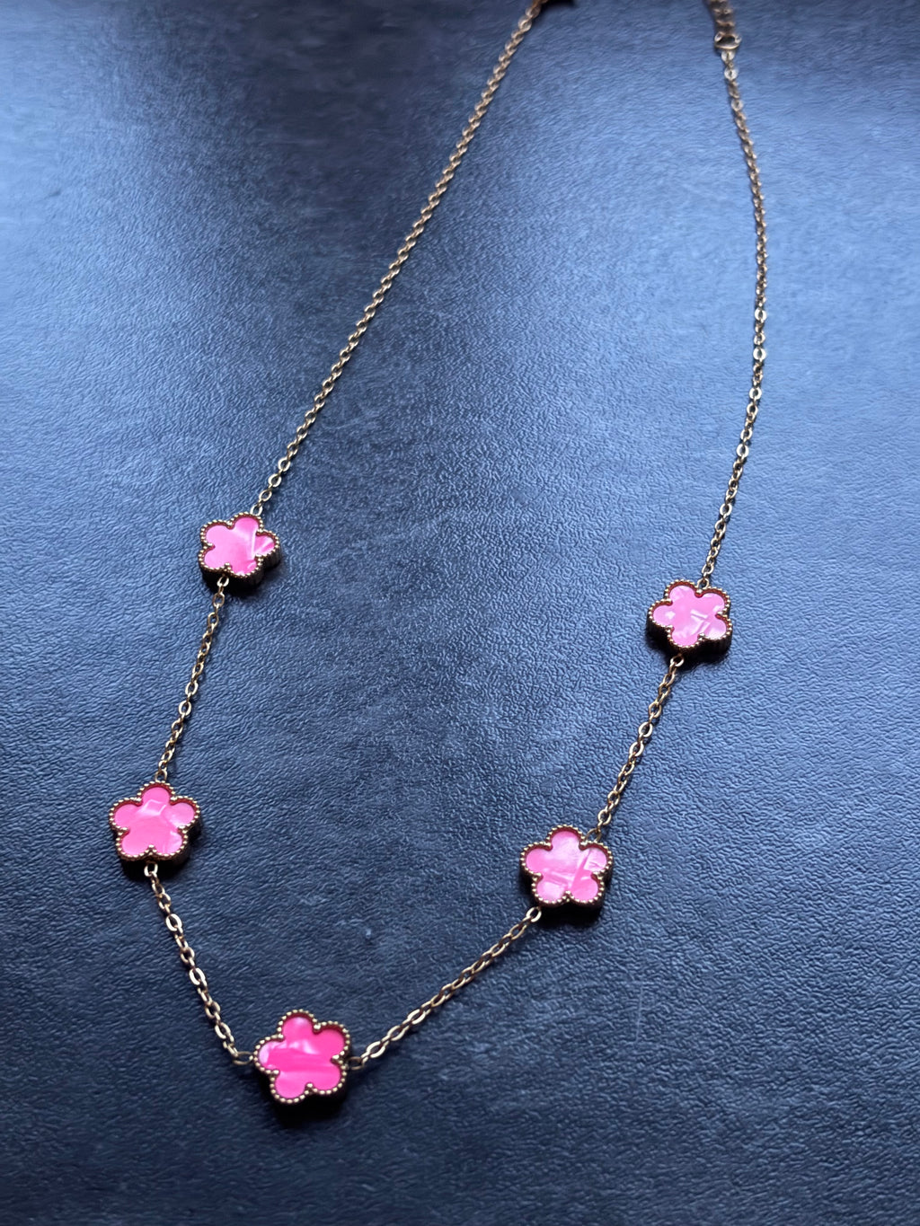 Collier Fleurs Élégance – Acier Inoxydable
