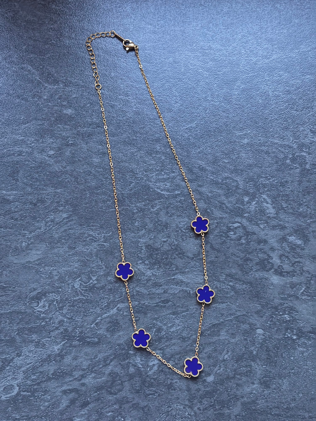 Collier Fleurs Élégance – Acier Inoxydable