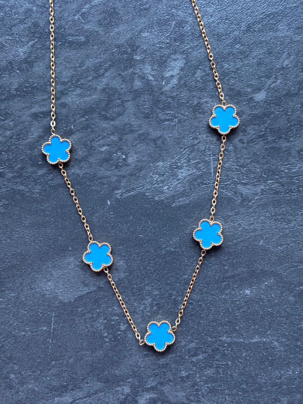 Collier Fleurs Élégance – Acier Inoxydable