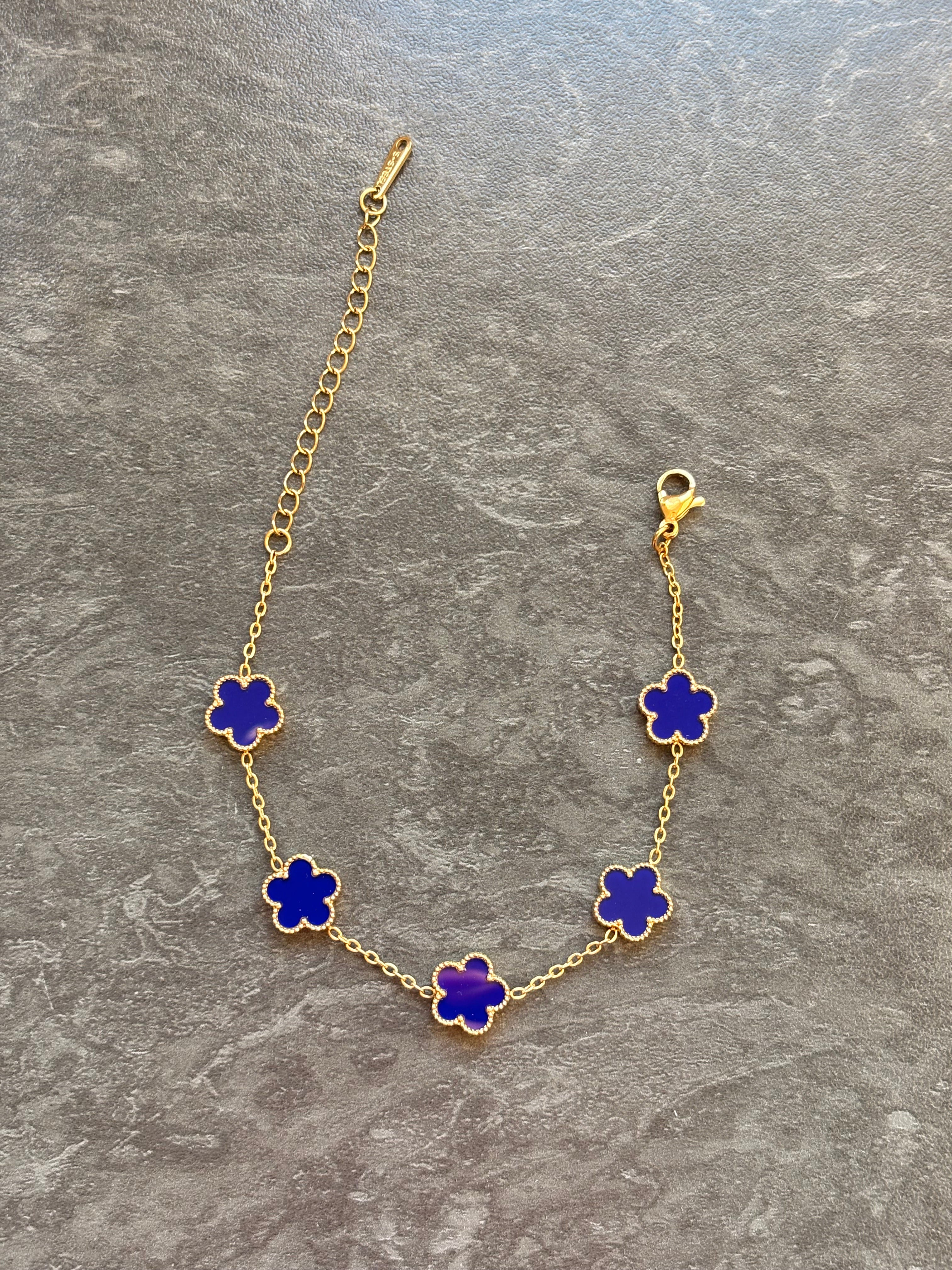Bracelet Fleurs Délicates – Acier Inoxydable