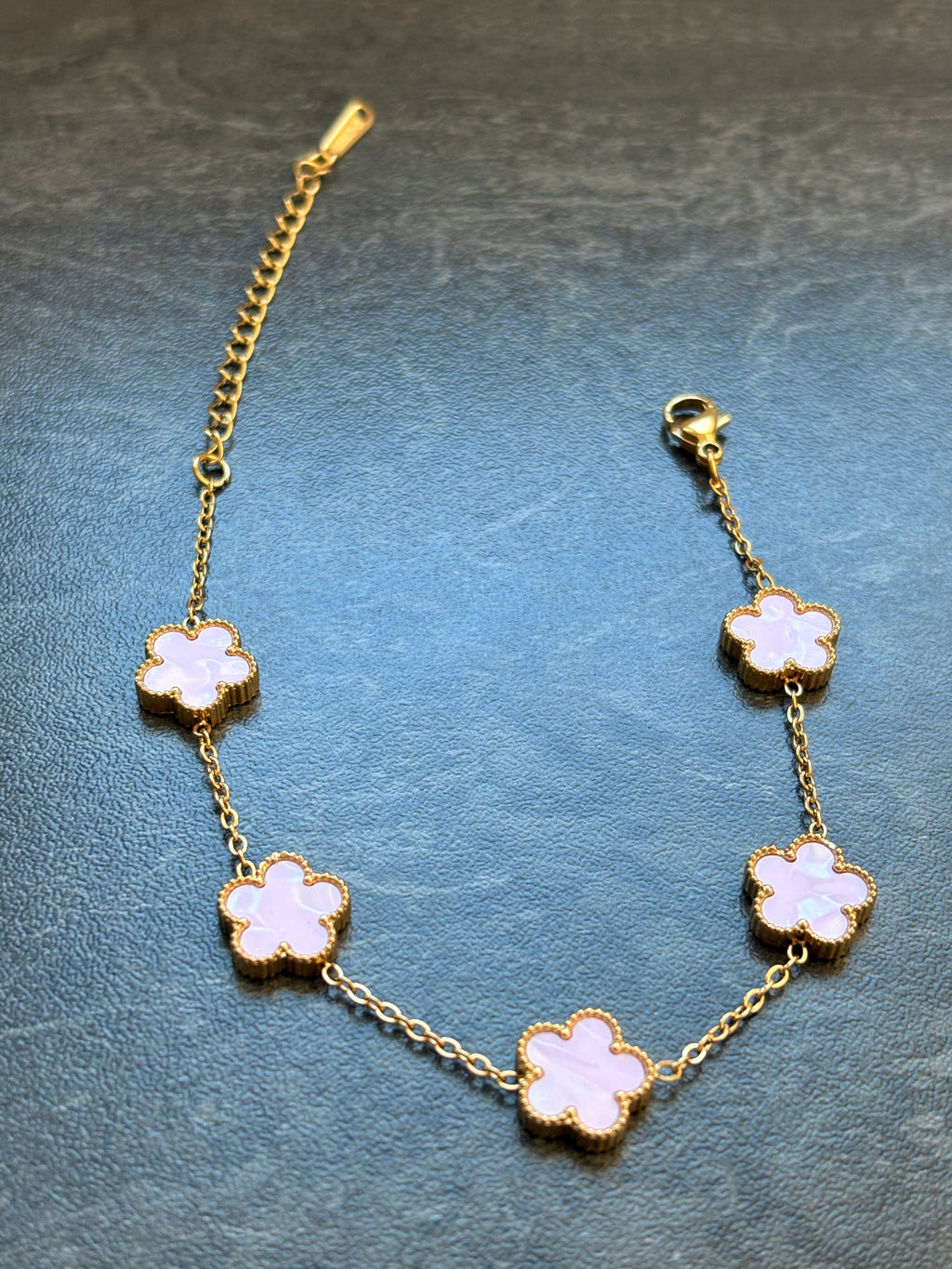 Bracelet Fleurs Délicates – Acier Inoxydable