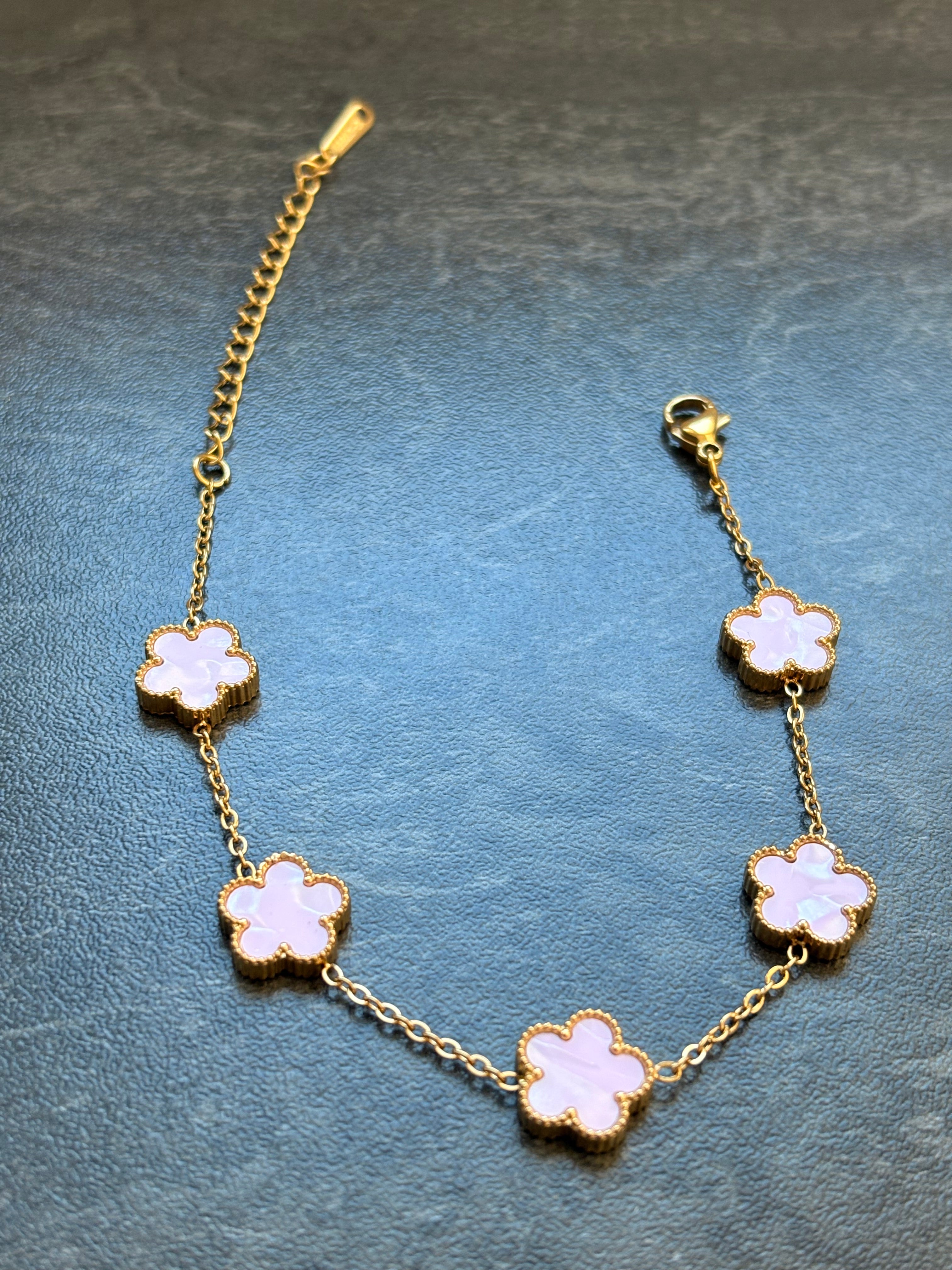 Bracelet Fleurs Délicates – Acier Inoxydable
