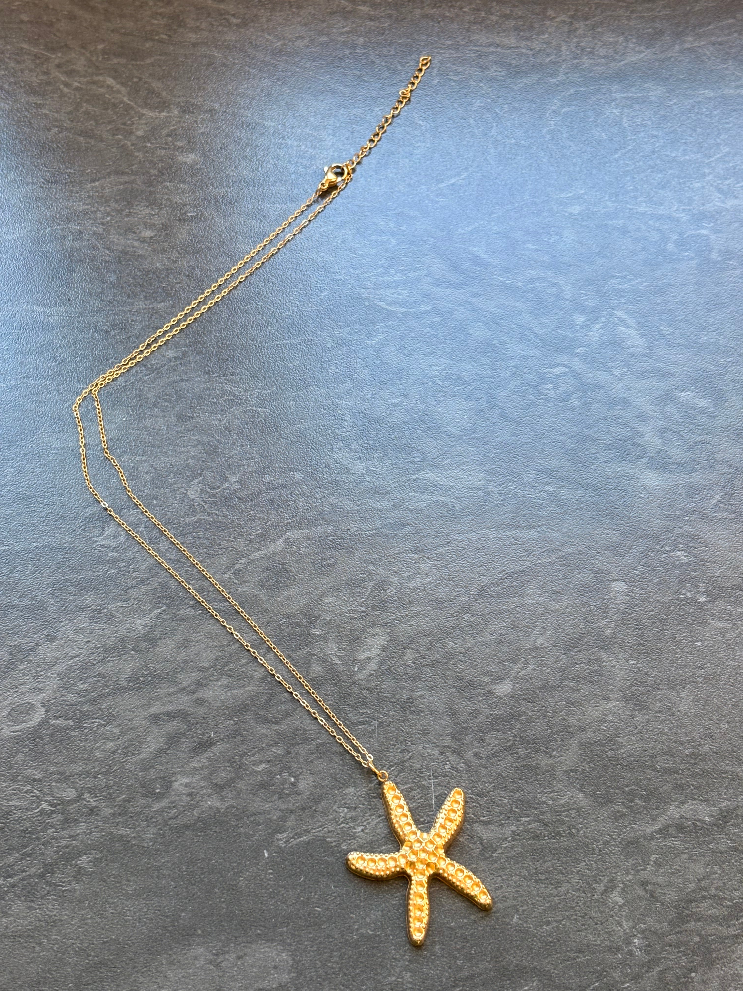 Sautoir Doré Étoile de Mer en Acier Inoxydable