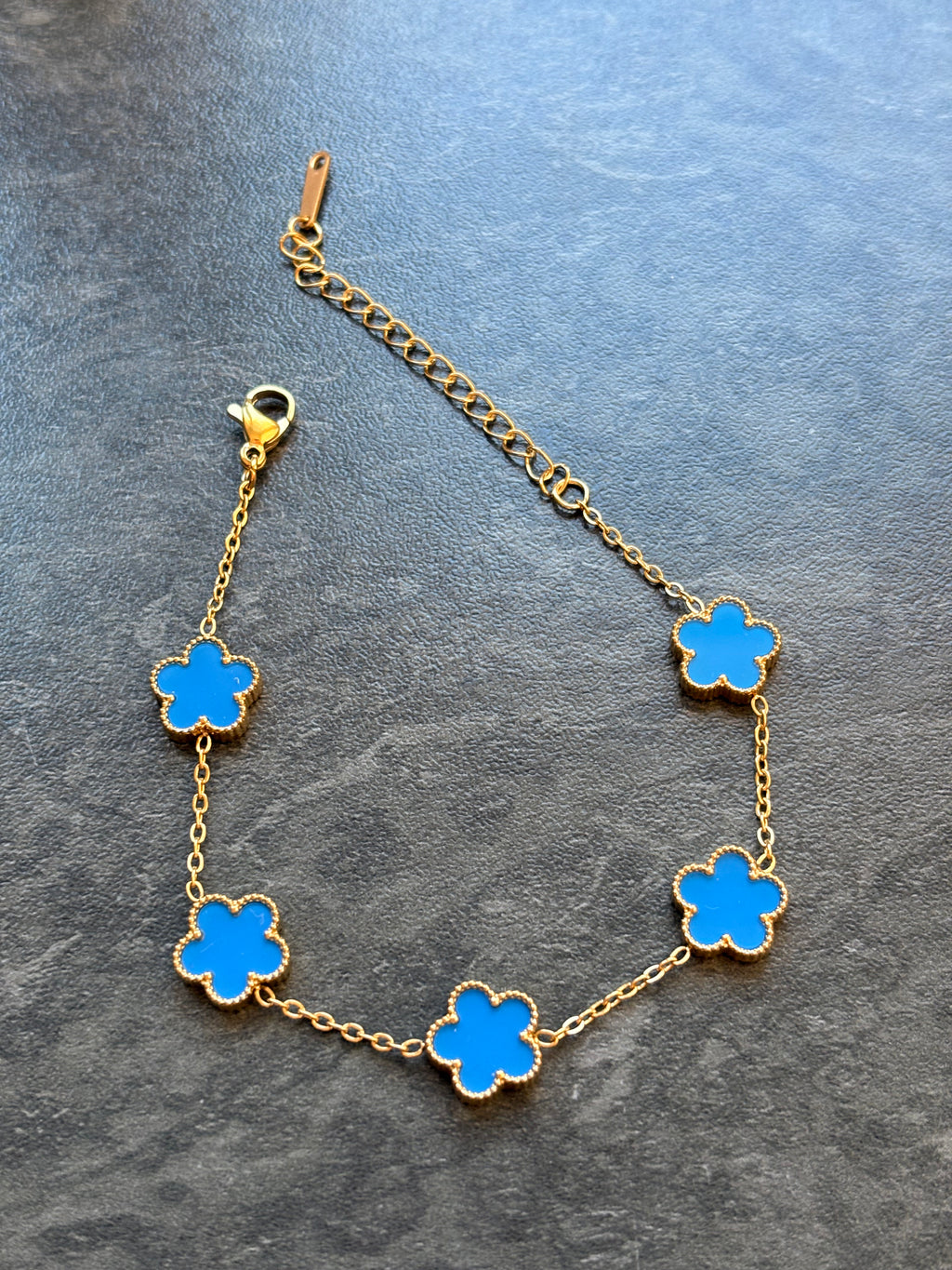 Bracelet Fleurs Délicates – Acier Inoxydable