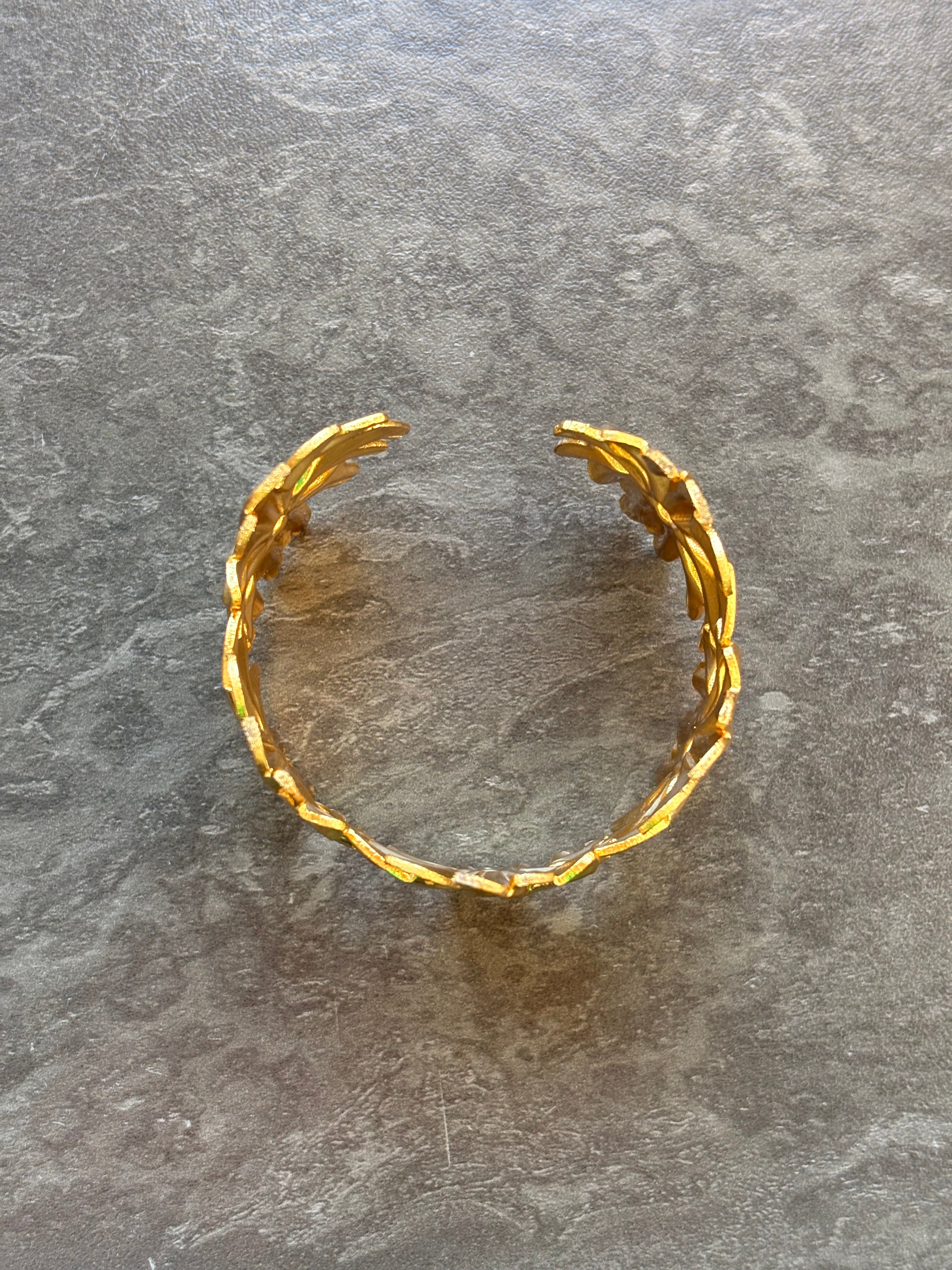 Bracelet Jonc Fleur Doré – Acier Inoxydable