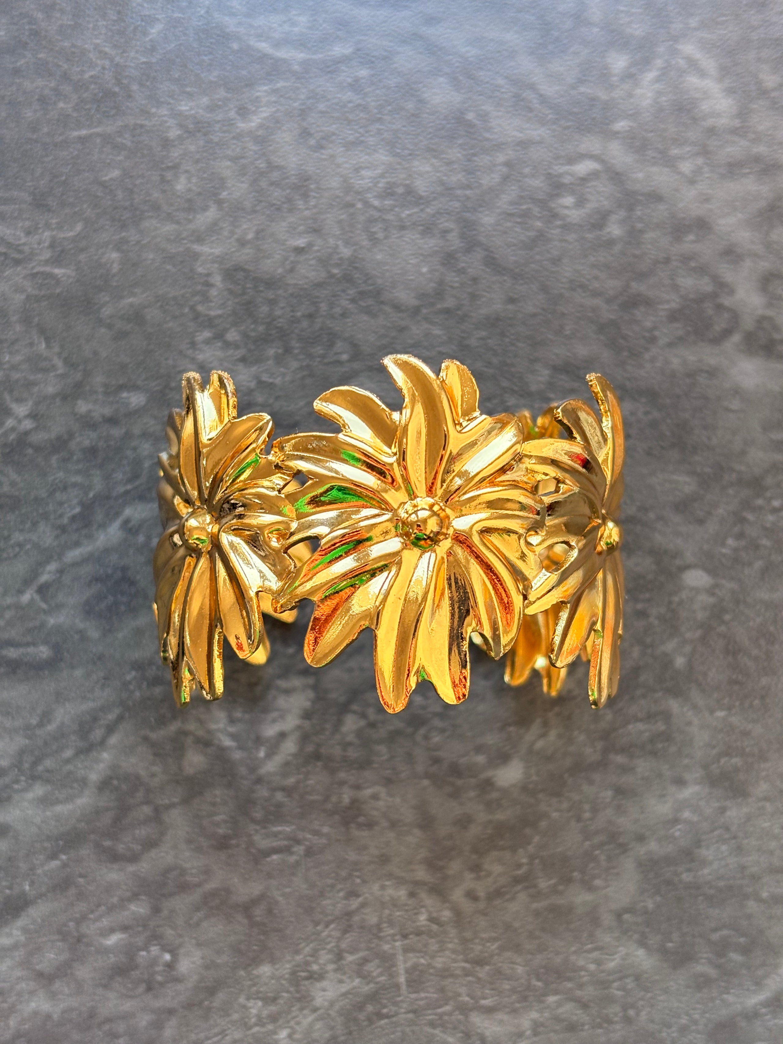 Bracelet Jonc Fleur Doré – Acier Inoxydable