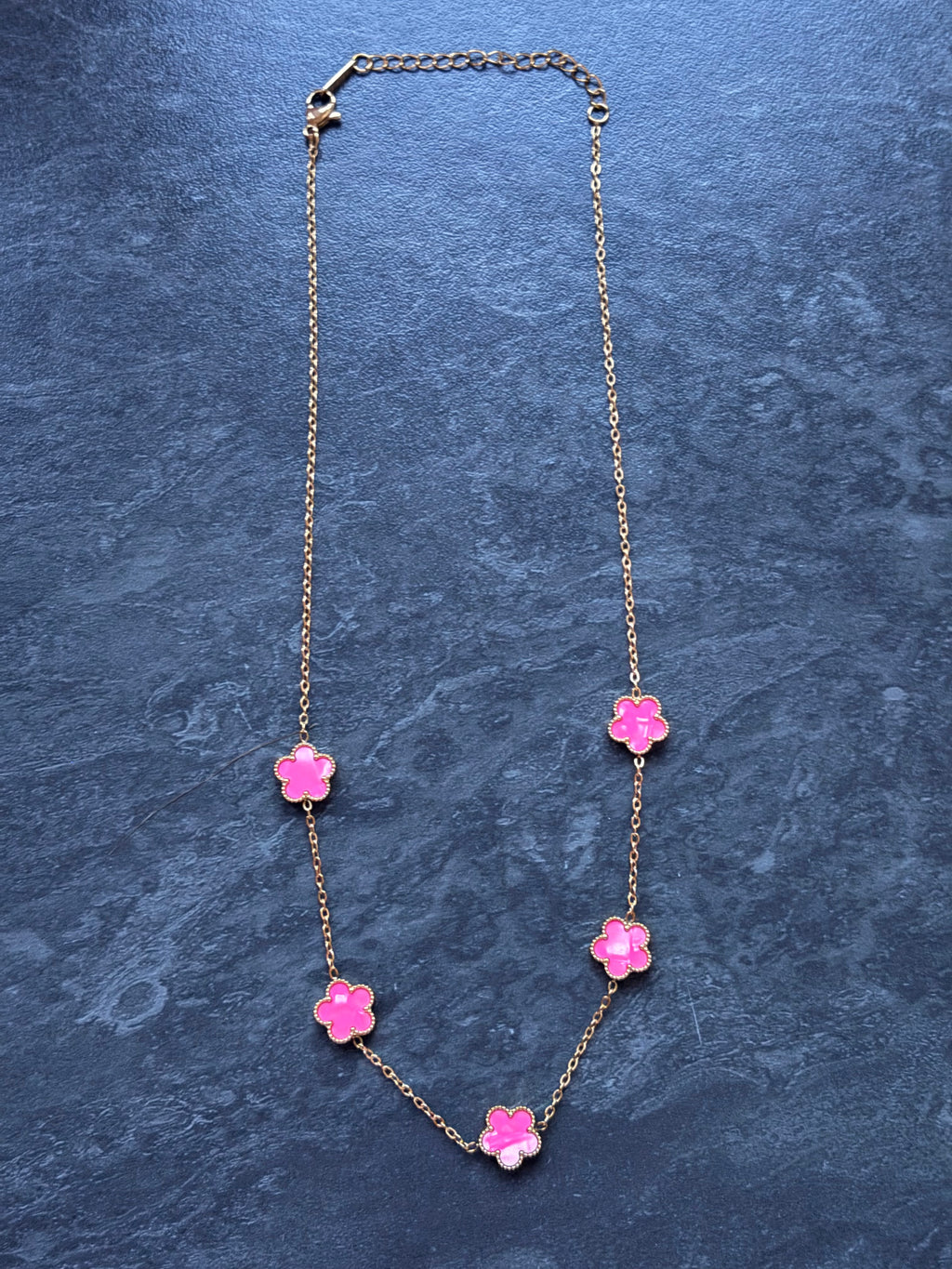 Collier Fleurs Élégance – Acier Inoxydable