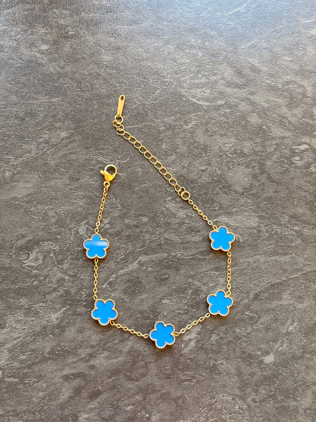 Bracelet Fleurs Délicates – Acier Inoxydable